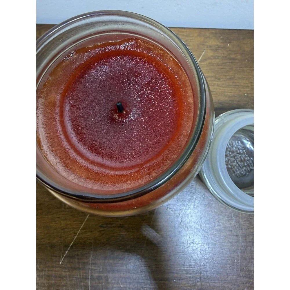 Apple & Rose Rare Retired Yankee Jar Candle 12.3 Oz Slight Burn Heavy Scent